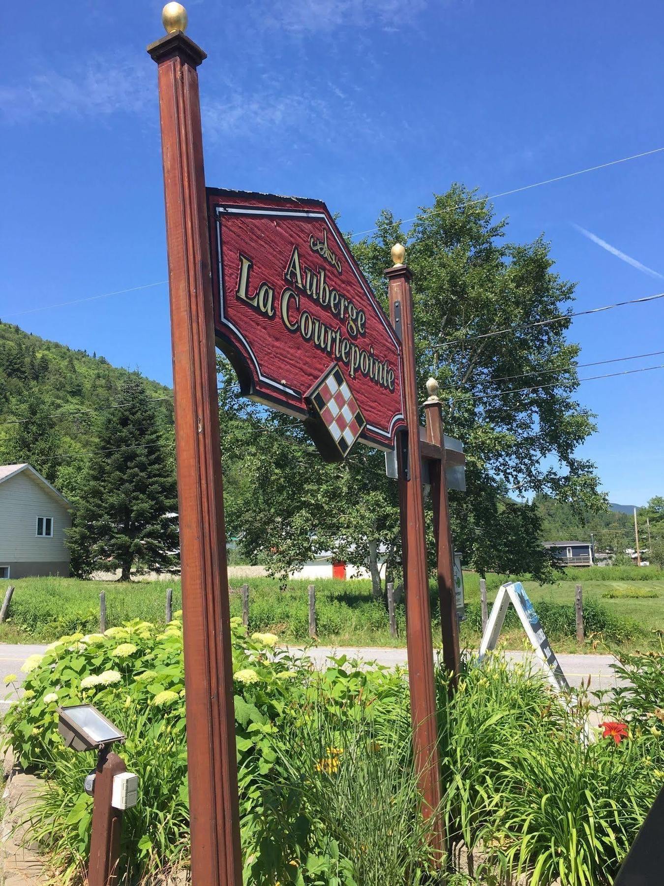 Auberge La Courtepointe Petite-Riviere-Saint-Francois Eksteriør billede