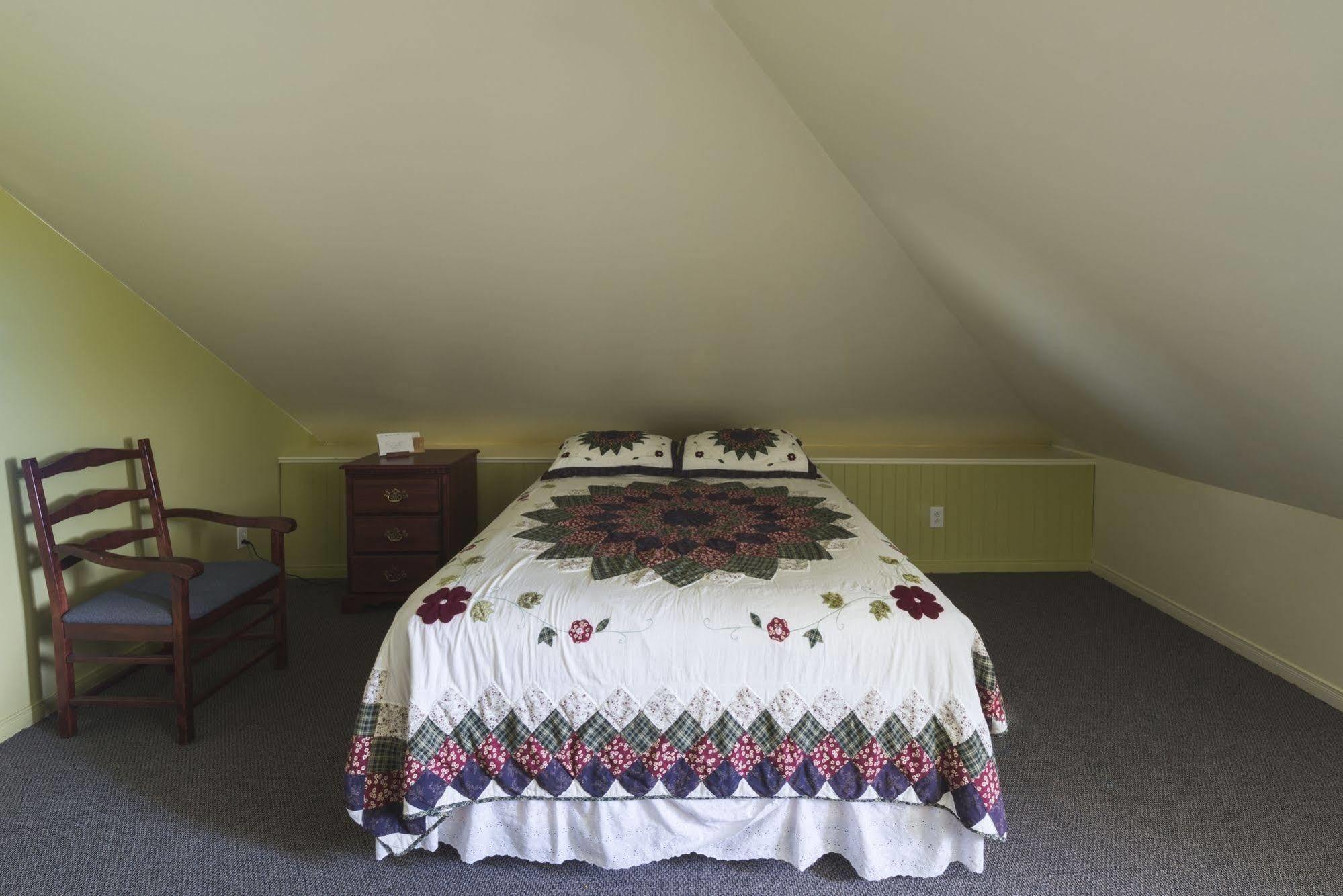 Auberge La Courtepointe Petite-Riviere-Saint-Francois Eksteriør billede